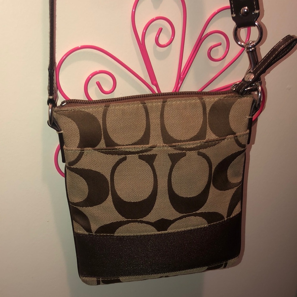 Authentic coach crossbody